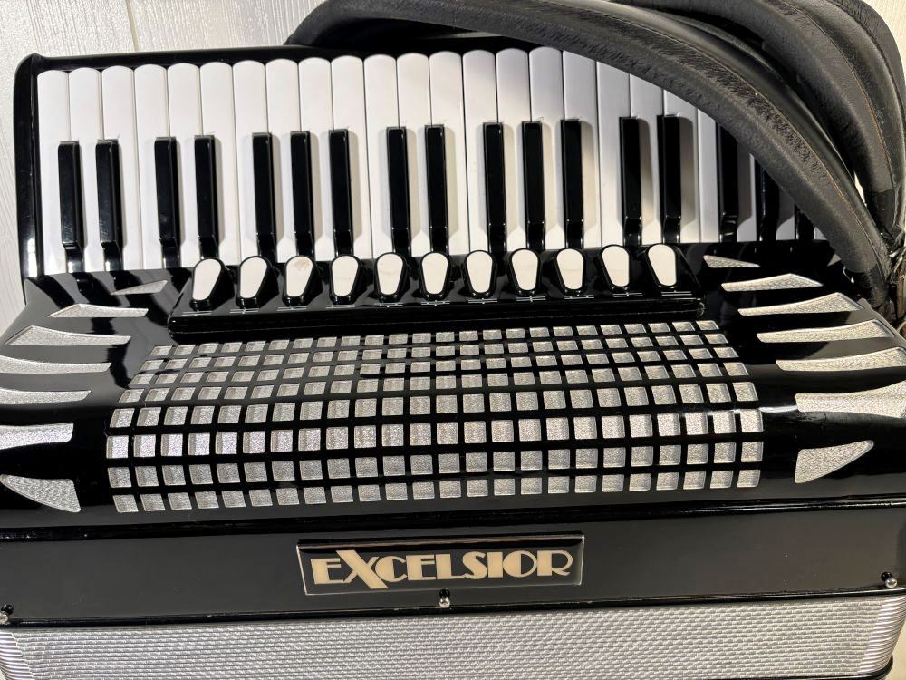 arne dahl aalborg excelsior piano5