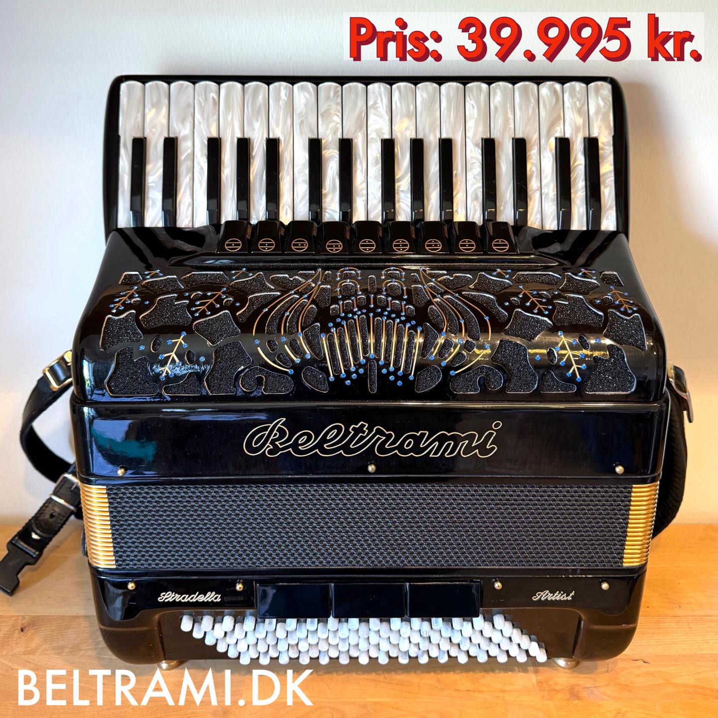 tom og joergens harmonikaer beltrami P17 piano